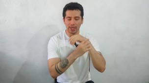 Compañeros heteros casados se hacen sexo oral en un arroyo y terminan penetrandose a pelo! Relato