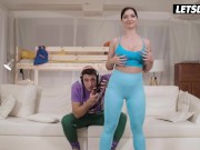 Thick Ass Babe VS Gamer 3/16