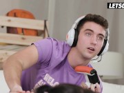 Thick Ass Babe VS Gamer 5/16