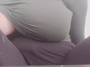 بزازلي كبار مشهية شي حواي يرضعهم ليا و يدخل زب بين بزازلي🥵 - Screenshot 14 of 16 - Big Ass Anal