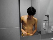 TOMO VIAGRA Y MI HERMANASTRA ME AYUDA A BAJAR LA ERECCION 1/16