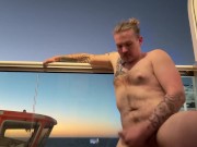 Quick jerk on the cruise