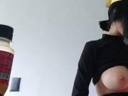 Comendo hamburguer gostoso 11/16