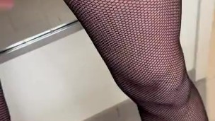 Sissy squirt dildo ride