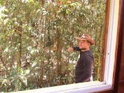 Me dejo follar de mi padrastro para que no me acuse con mi mamá 2/16