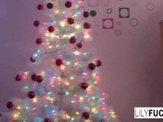 Squirting X-mas moments with sexy Lily 7/16