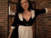 JOI Roleplay- Tu Mucama te saca TODA la leche mientras tu esposa no esta. 9/16