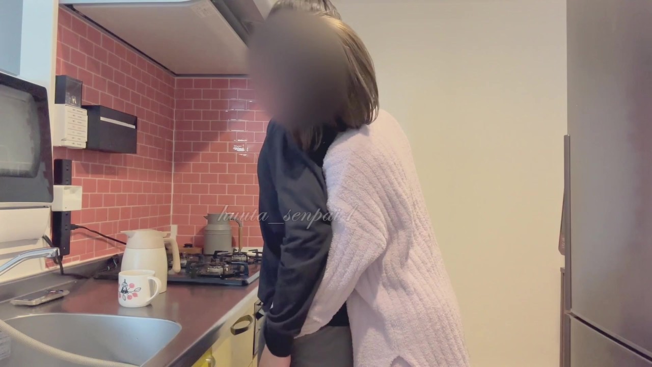 【痴女フェラ】朝起きてキッチンでフェラ抜き♡そのまま高速手コキで再び大量発射 - Free Sex Video - RedTube