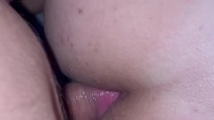 Primera vez x el culo