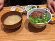 Japanese footjob beauty goes on a hot spring trip! Finally, squeeze out the sperm! 1/16