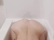 Sexy Milf has fun rubbing dripping wet pussy 4/16