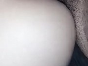 Cabalgando la polla de mi amigo cuando estamos solos en su casa, que rico la pasamos, semen dentro💦 6/16