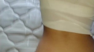 "Pegame" y grita como perra