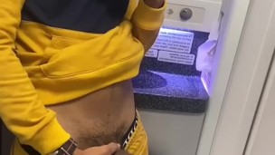 I mastube in the plane bath and exploded my milk