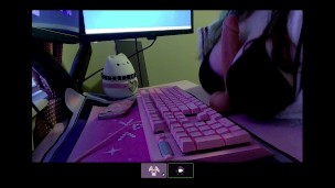moaning egirl gives private masterbution help