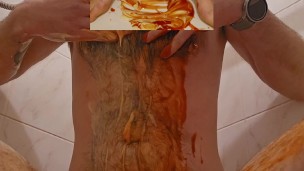 REQUEST - @CondimentCunt messy food video with sauce