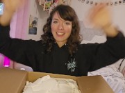 Unboxing a special Gift 1/16