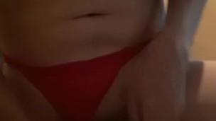 Me toco mi panochita con mi juegete