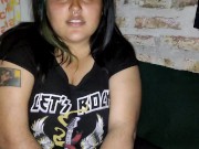 Me descubrieron hablando con mi cita de tinder y tuve que pagar con una mamada 4/16