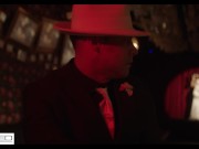 Seth makes Queenie Sateen's pussy squirt 2/16