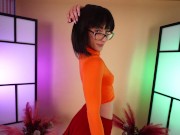 HannahJames710 Cosplay Try On! Wonder Woman, Velma, Daphne, Leeloo! 15/16