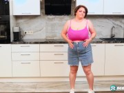 Busty Mary Brown 4/16