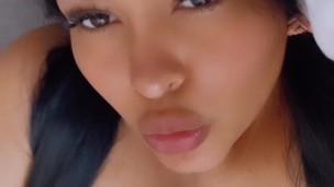 lucero siendo una cachonda