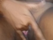 ජූස් විදිනකන් හුත්තට  ඇඟිල්ල ගහලා සැපක් ගත්තා 11/16