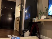 女大学妹送外卖一天挣5000，原来送的外卖是自己下面的鲍鱼，马上加微信下次还点她的“外卖” 6/16