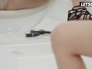 Freya Mayer Couldn't Wait For Her BF So She Decided To Finger Her Twat - WHITEBOXXX 5/16