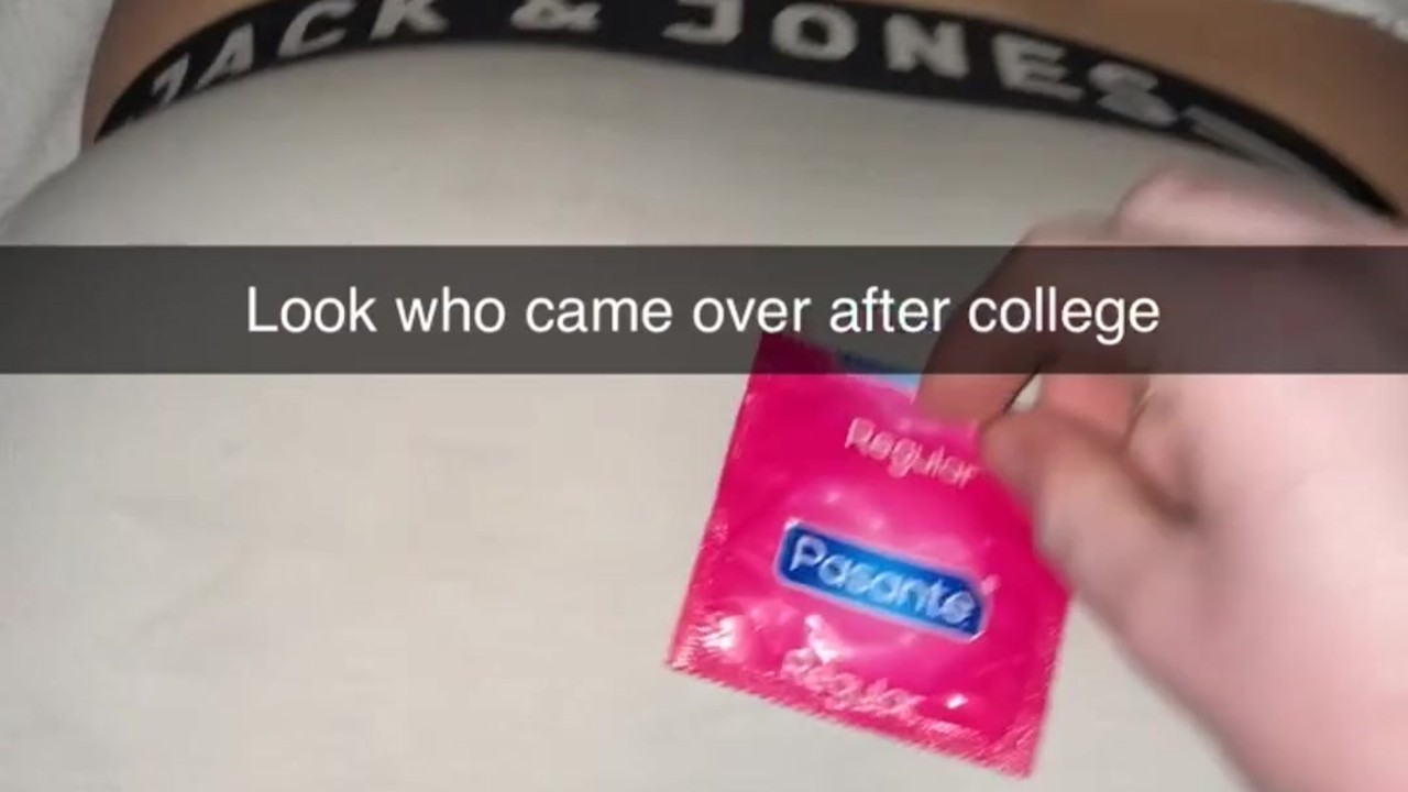 Snap Leaked! Caught shagging the popular bully! - RedTube
