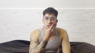 Te hago seguir mis ordenes hasta llevarte todo mi semen en tu boca - JOI CEI