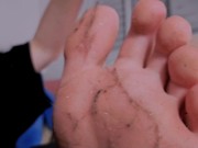 Pés Sujos Cum Eating Instruction 7/16