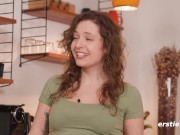 Ersties - Fabienne spritzt den Spiegel nach Fisting und Doppel-Penetration voll 2/16