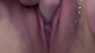 Fingered til she’s cums