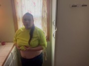 Pretty face plays with herself 1/16