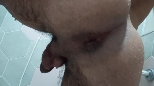 Hairy ass want to satisfy her desires