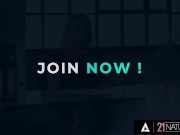 Gorgeous Babe Gets Her Ass Fucked And Hot Facial 1/16