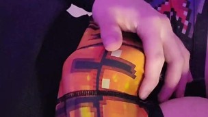 Garçon de 18 ans en survêtement veut se branler 🥵