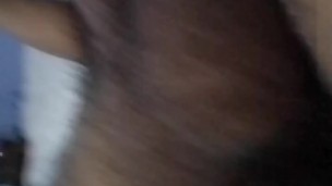 Mi amigo hace ejercicio encima de mi abdomen enseño cómo ejercitar el pene se pone más grande