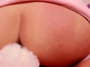 Conejita follada por un gran pene