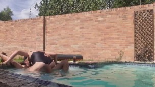 Swimming pool fuck