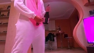Tiktok big dick masturbation bunnyboy, pour champagne on cock