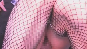 女装してピストンマシンでアナルオナニー