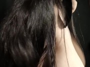 Mi vecina trata de hacerme Garganta Profunda y como no logra hacerme Venir me la Término Cogiendo