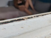 Le jardinier m 'observe et m'arrose avec sa bite 1/16