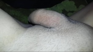 Masturbe (250) with one testicle