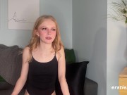 Ersties - Hot Babe From the USA Fingers Her Ass With a Latex Glove 16/16