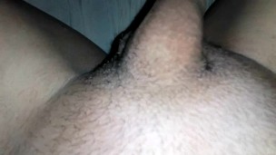 Masturbe (273) with one testicle