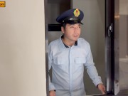 KInantot ni missis ang security guard habang wala si mister 1/16